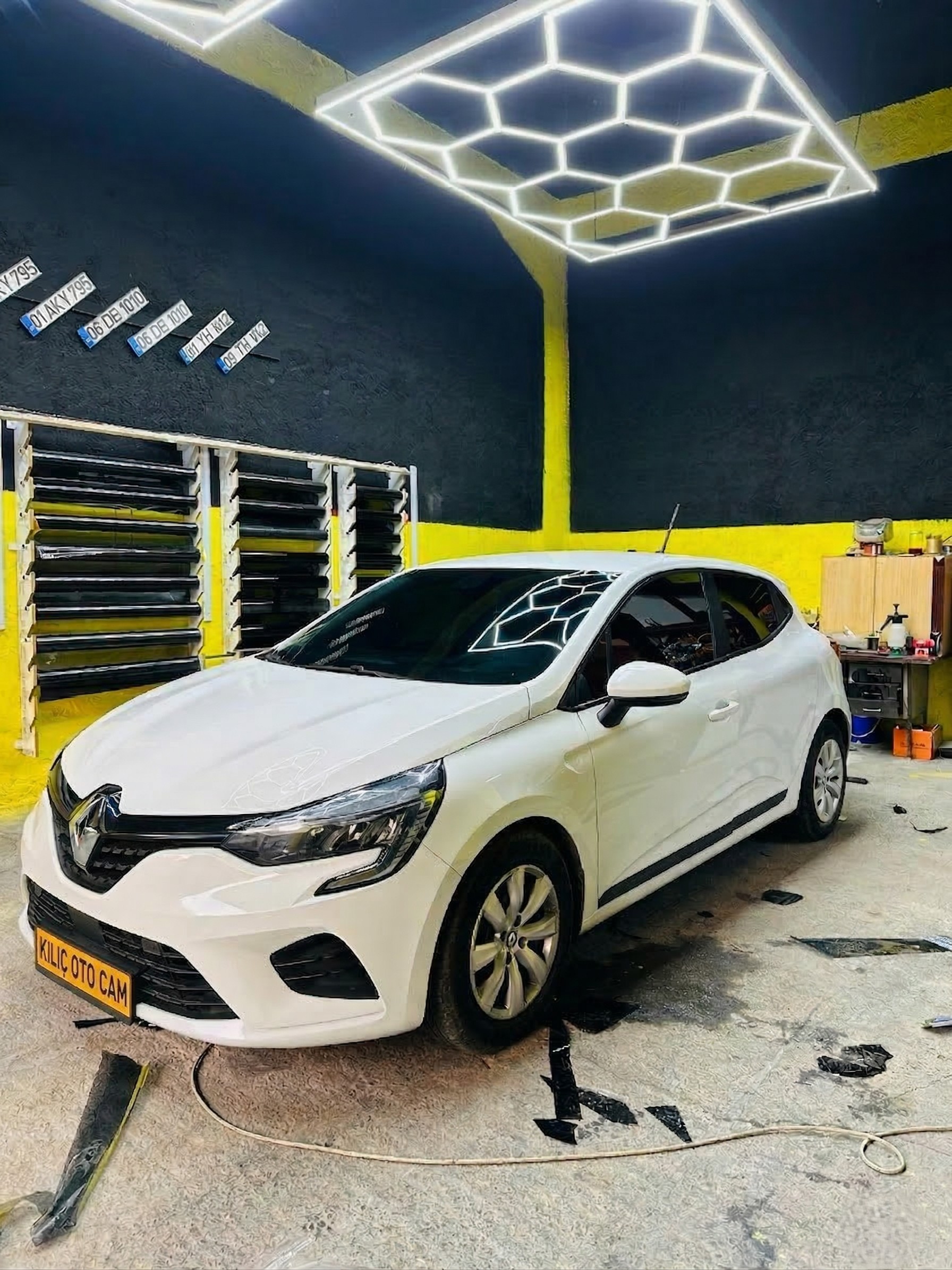 Antalya oto cam uygulaması